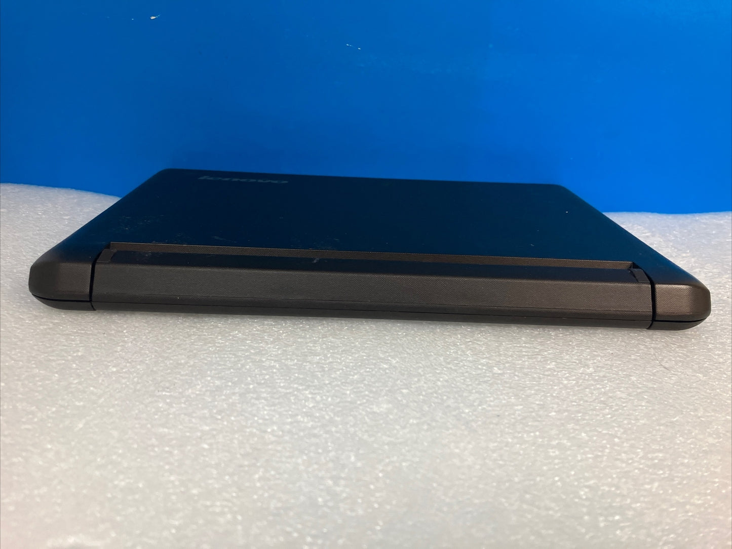 Lenovo IdeaPad Flex 10 Touchscreen Laptop Celeron N CPU, 2GB RAM (Bad Battery) ~