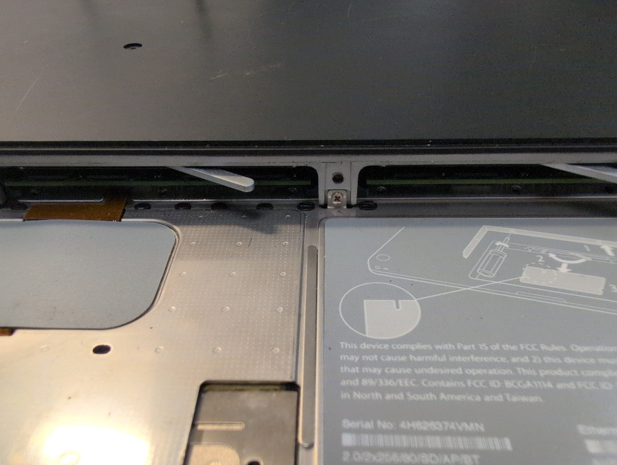 🎸 (AS IS) Apple MacBook 13.3-inch A1181 Black Core 2 Duo Laptop No HDD 2GB RAM