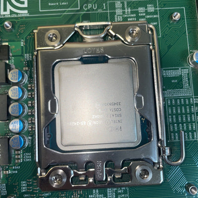 Intel S2400SC LGA1356 DDR3 Server System Motherboard w/ 2x Xeon E5-2420 V2 CPU
