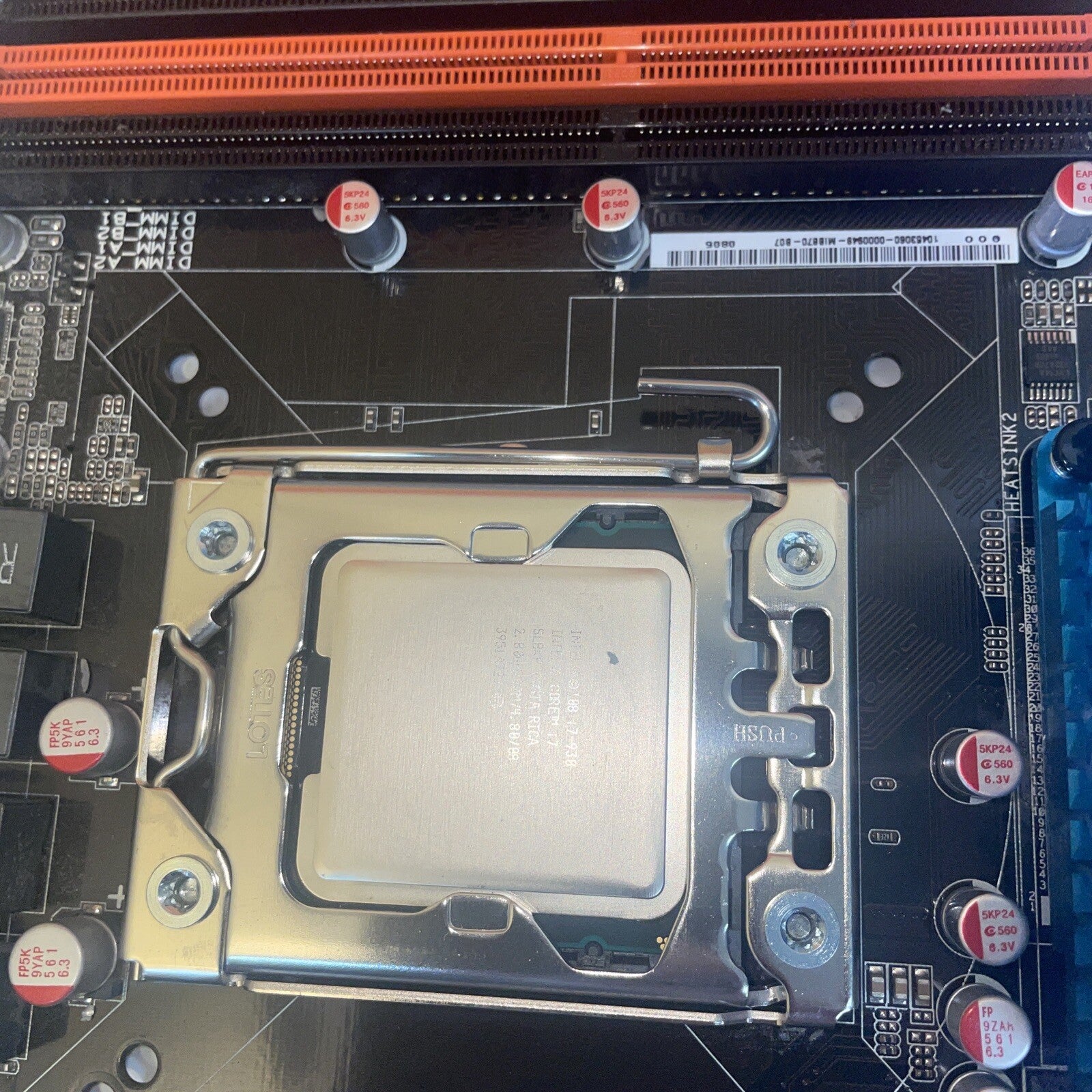 ASUS P6T SE ATX PC Motherboard With I/O Shield & i7-930 Processor