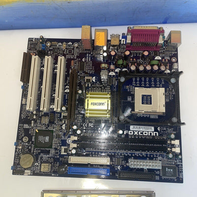 Foxconn 650M02-G-6L Socket 478 motherboard with audio, video, LAN. 1AGP, 3PCI