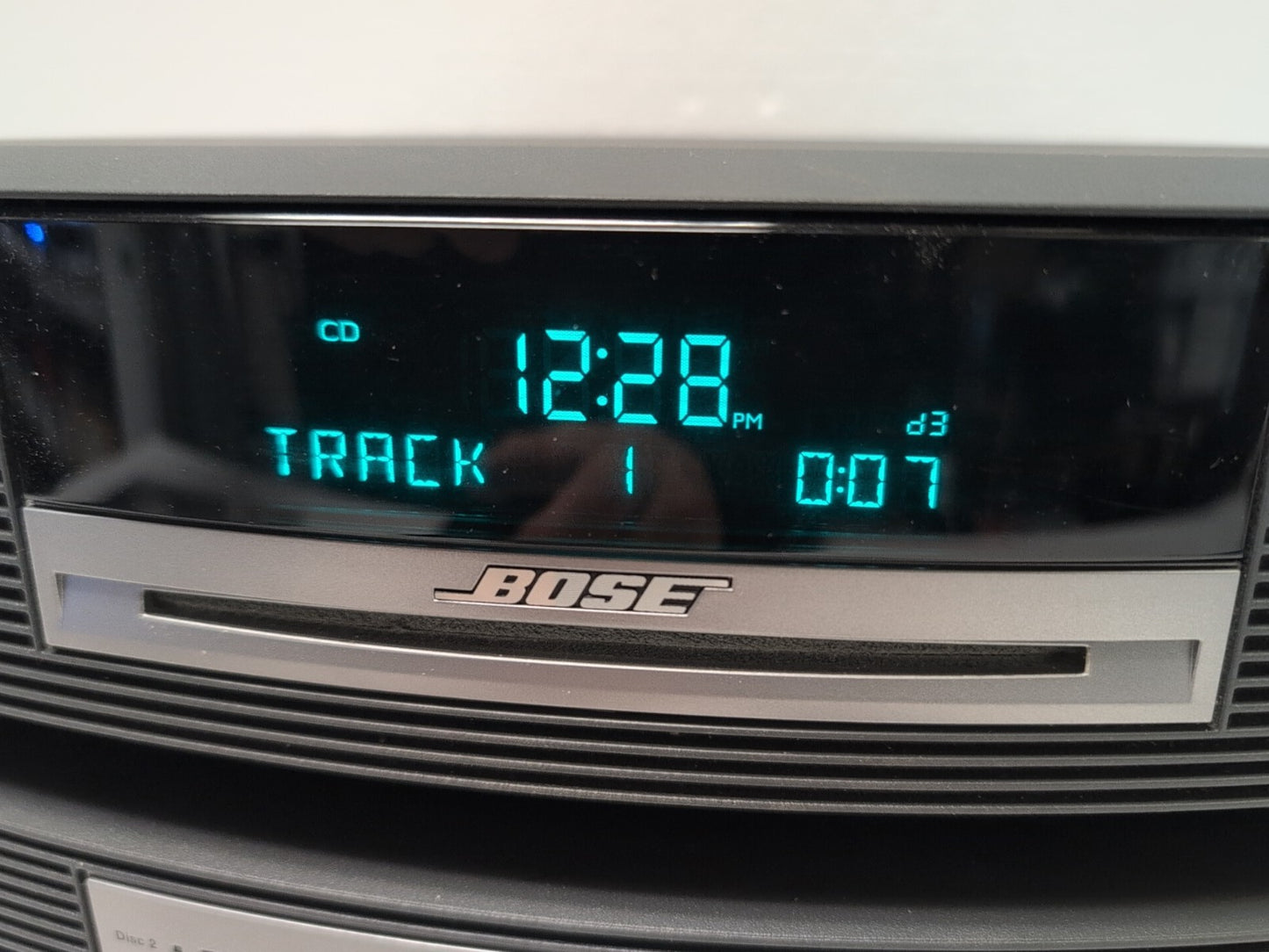 BOSE Wave Music System Set (AWRCCH + Milti-CD Changer Accessory) - repair use