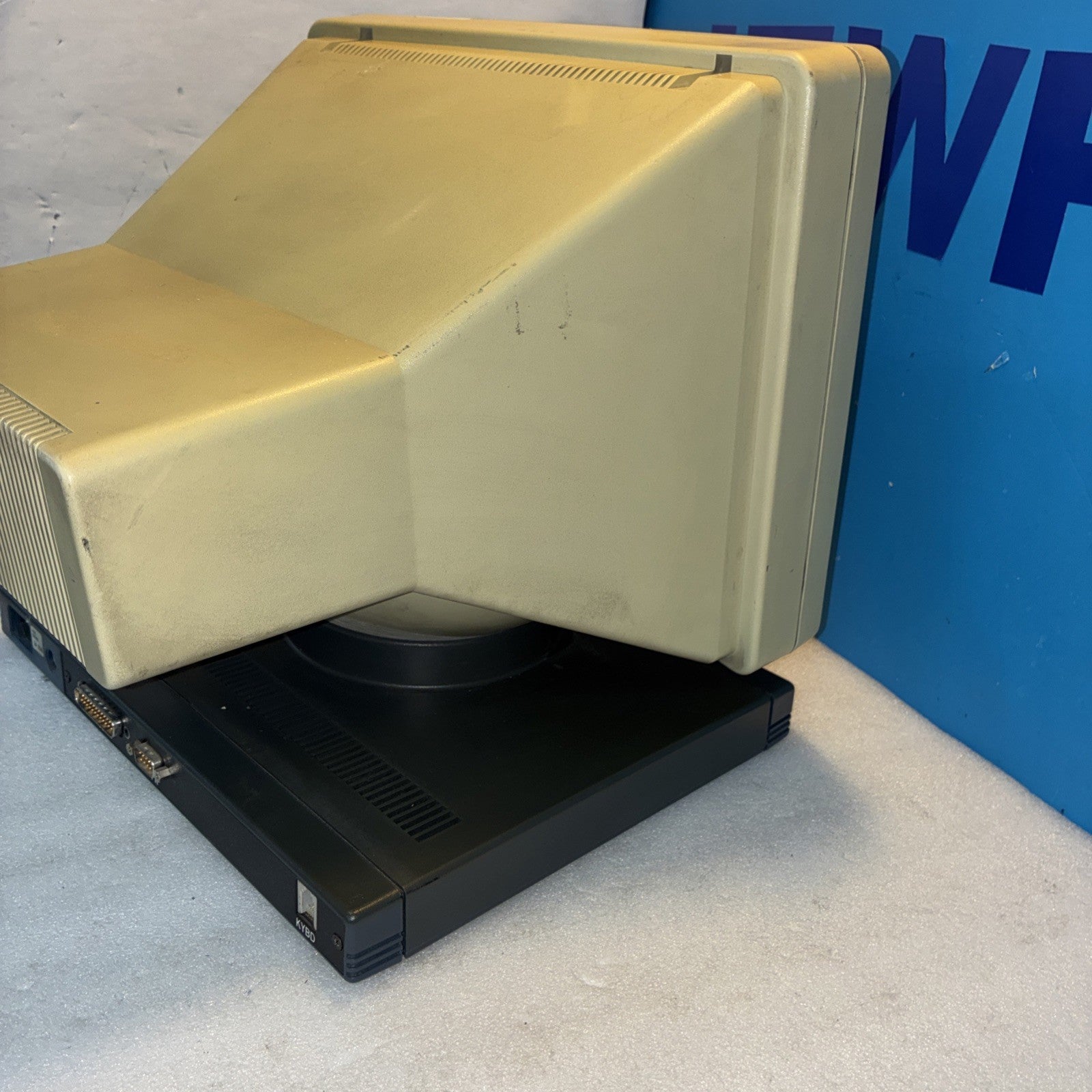 🔥 Vintage TRIAD Model 210 CRT Serial Terminal RS232 Screen Computer #2756