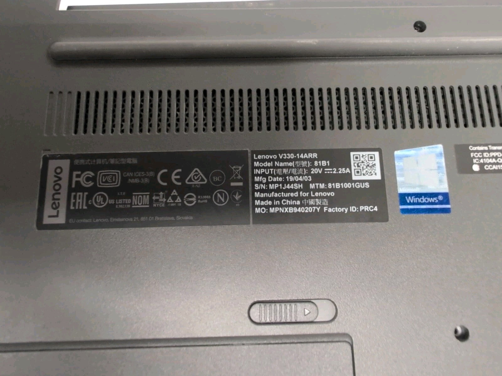 Lenovo V330-14ARR 14" LAPTOP AMD Ryzen 5 CPU (NO RAM /SSD,  FOR Parts ) -