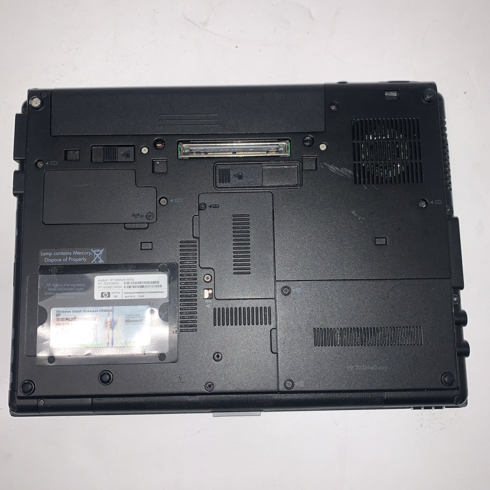 HP EliteBook 6930p C2D P8600 2.4GHz 3GB 160GB Webcam BlueTooth WiFi Windows XP