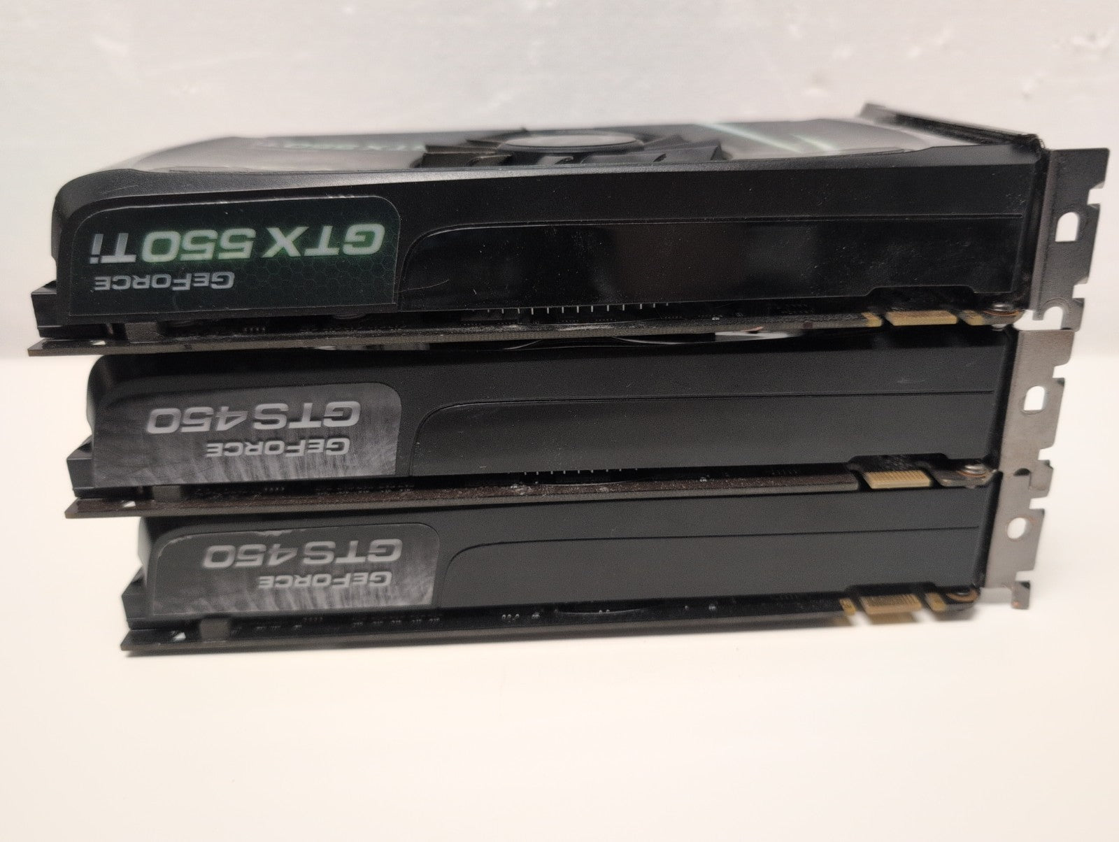 🔥 3x EVGA NVIDIA GeForce 1GB PCI-E Graphics Cards (2x GTS 450,  1x GTX 550Ti) -