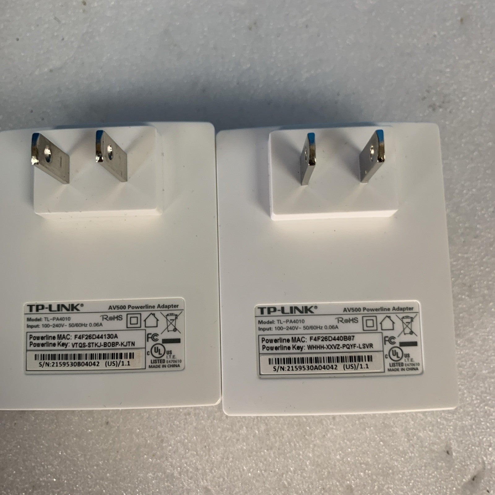 TP-Link TL-PA4010 AV500 Powerline Ethernet Adapter Pair