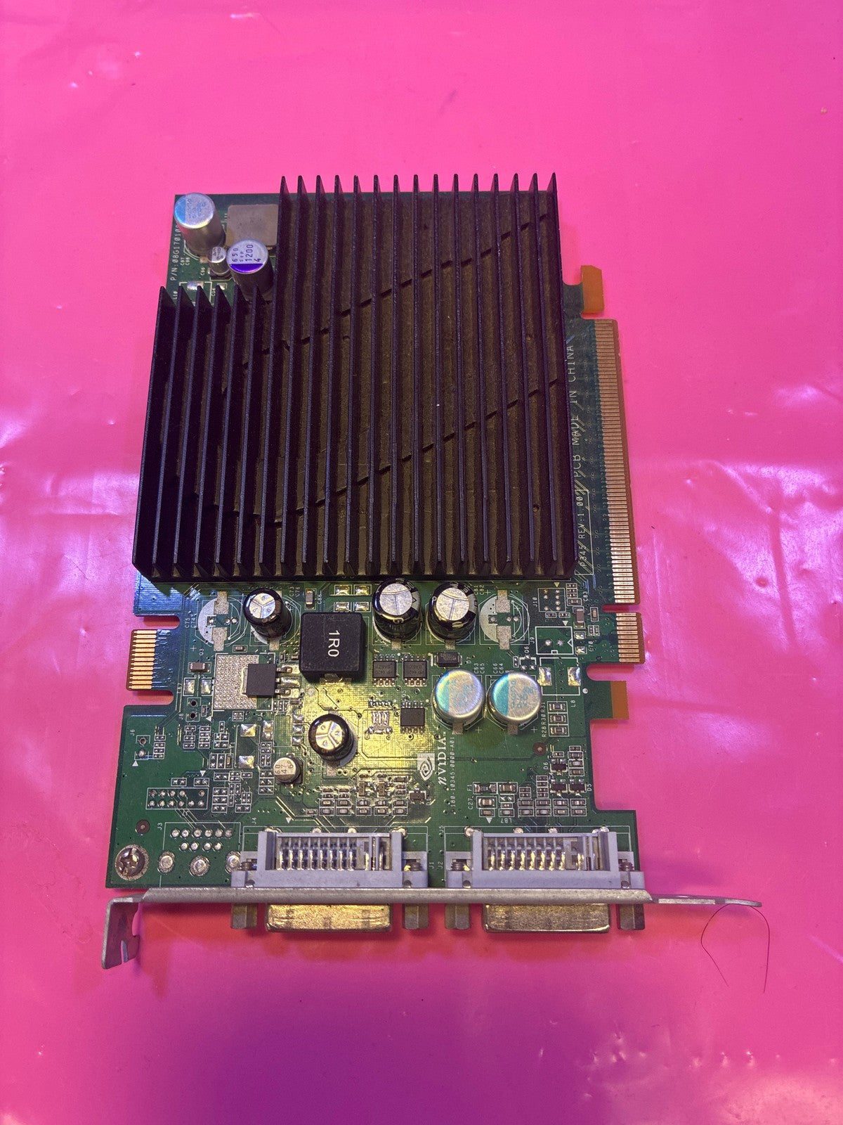Apple 🔥 NVIDIA Quadro P345 Graphics Card Dual DVI PCIe x16 Video Card 630-7876