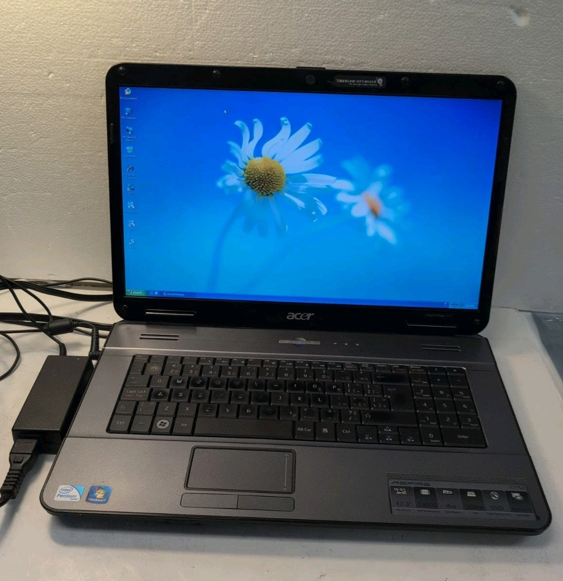 🔥 Acer Aspire 7715 17"  Laptop Intel T4500 CPU /4GB RAM /320GB HDD/ WIN XP -