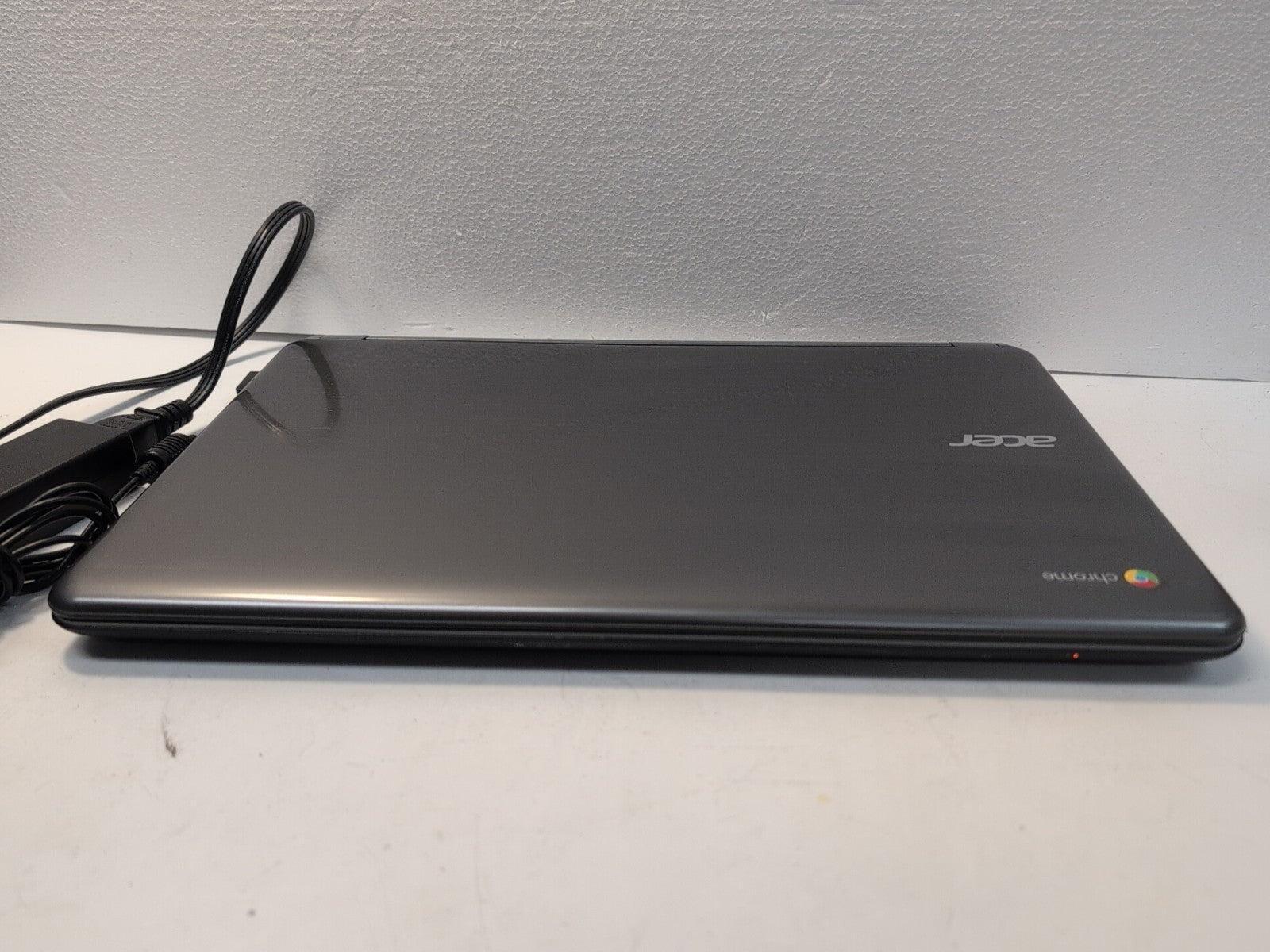 Acer Chromebook 15 CB3-532 N15Q9 15" /ATOM X5-E8000 CPU/ 2GB RAM/16GB SSD -