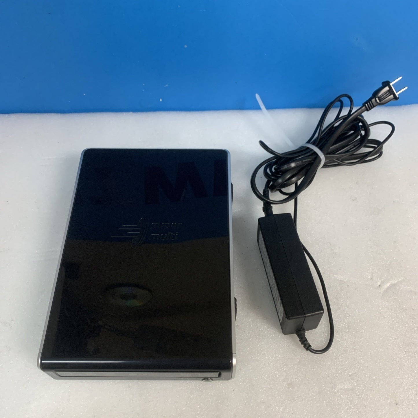 Nice- LG GSA-E30L Extenal Super Multi DVD Rewriter