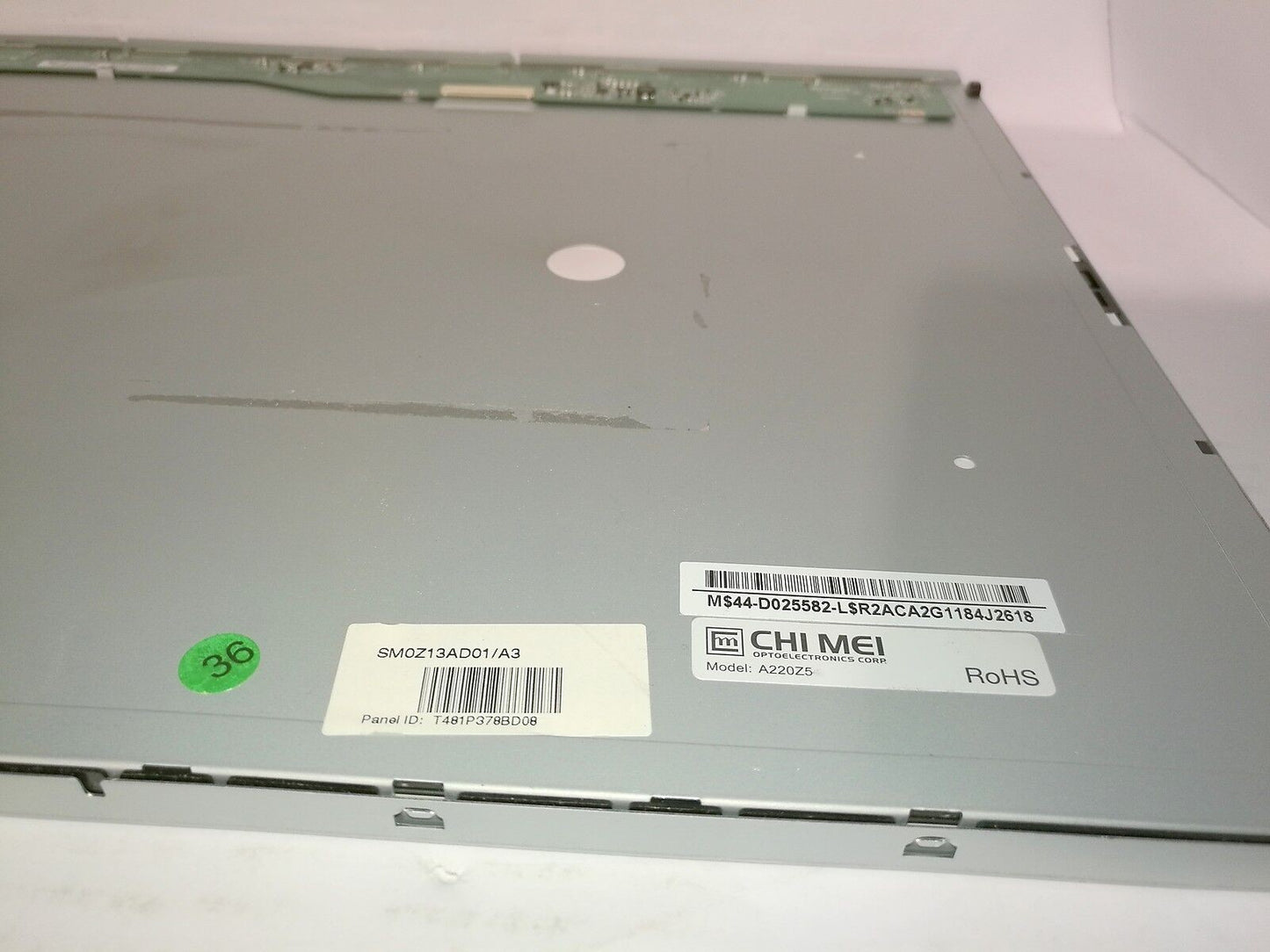 + CHI MEI 22"  A220Z5  LCD PANEL