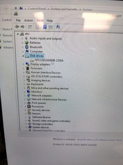 - (AS IS) Surface Pro 3 1631 i5-4300U /4GB/128GB SSD win8(LCD Cracked/NO Touch)
