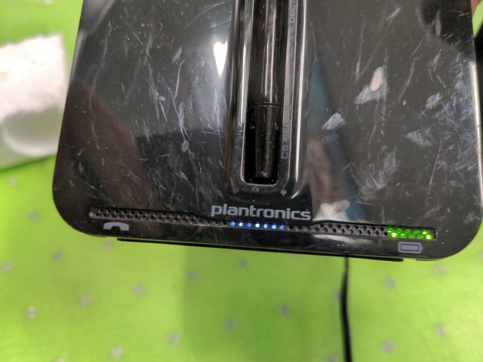 - 3x Plantronics C054 Base + WH500 WIRELESS HEADSET System