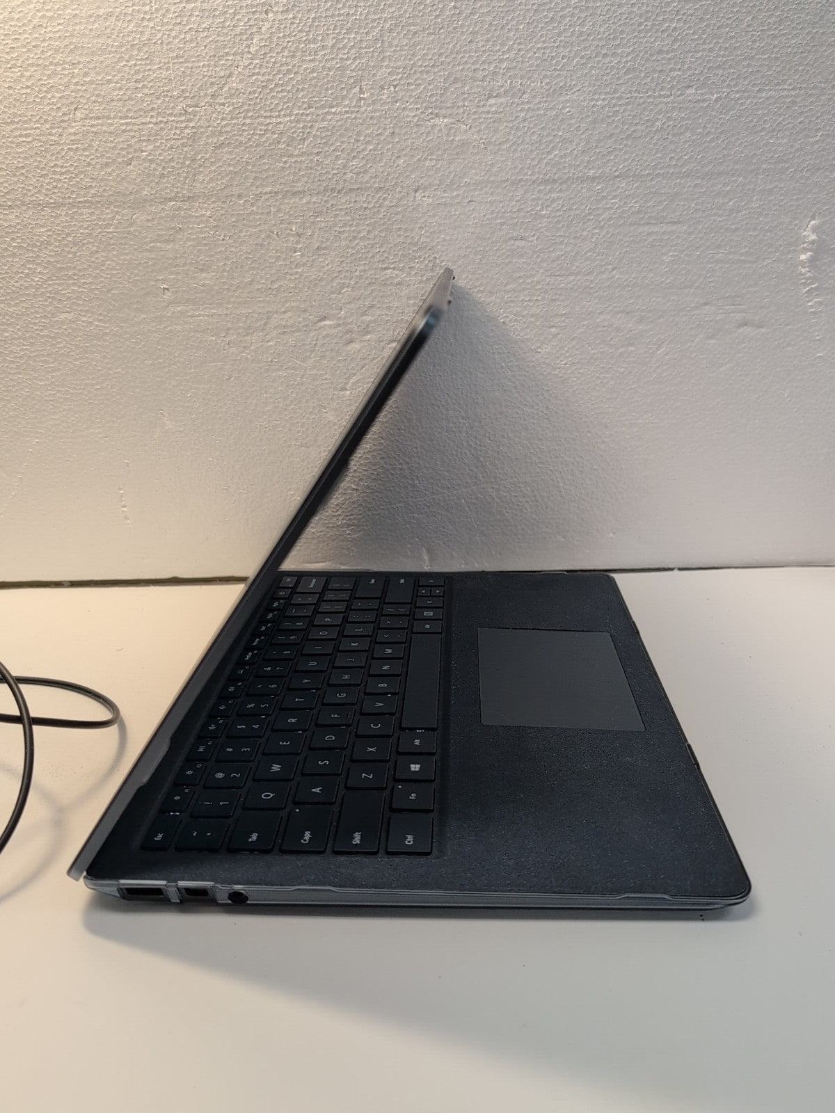🔥NICE Microsoft Surface 1769 13.5" Touch Laptop i7-7660U/16GB/512GB SSD/Win 10-