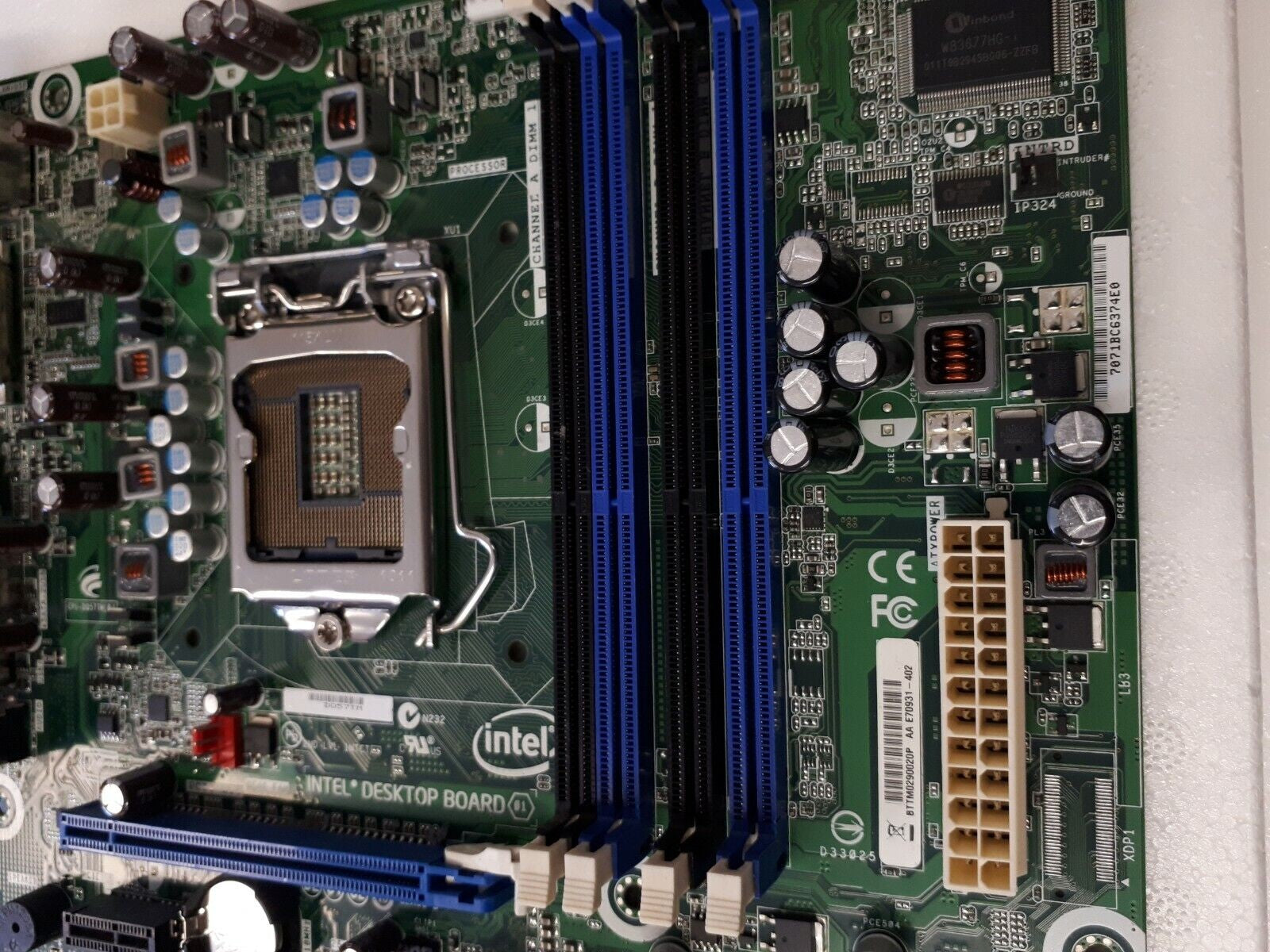 Intel DQ57TM Desktop Micro ATX Motherboard- E70931-402