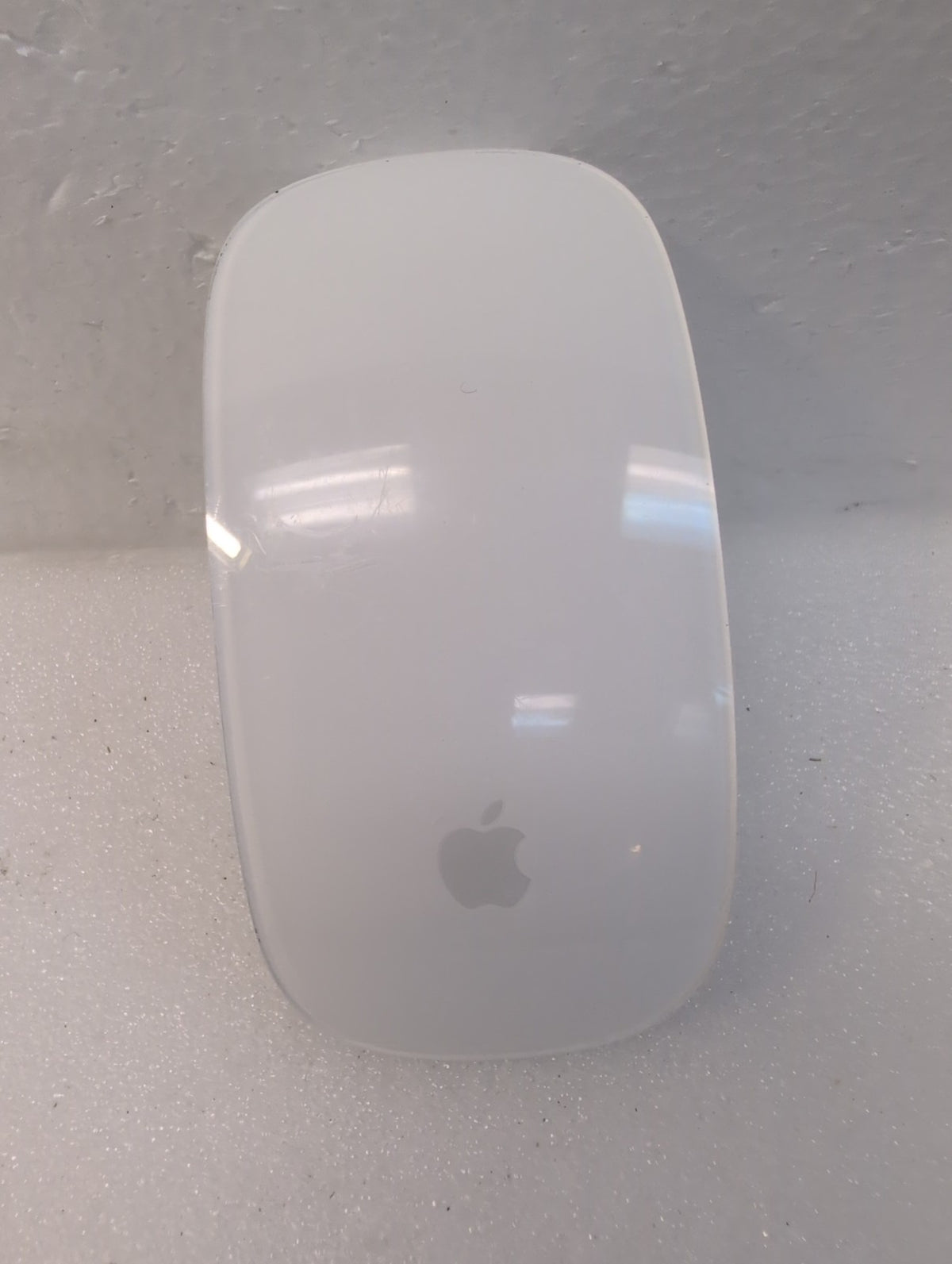 🎸 Apple Magic Mouse 2 A1657 White/Silver Bluetooth Wireless - Battery Dead