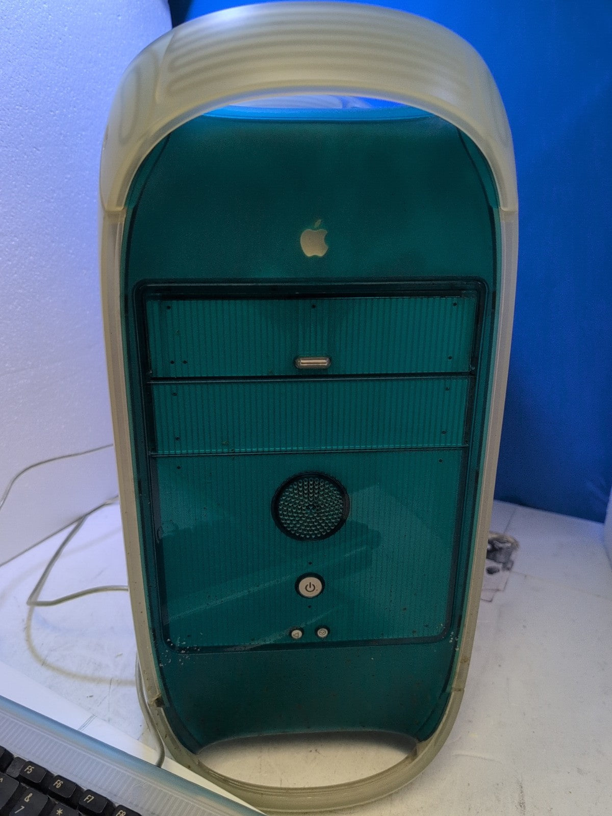 Apple PowerPC Macintosh G3 M5183 With BOX  350MHz/256MB/10GB HDD - Read Please