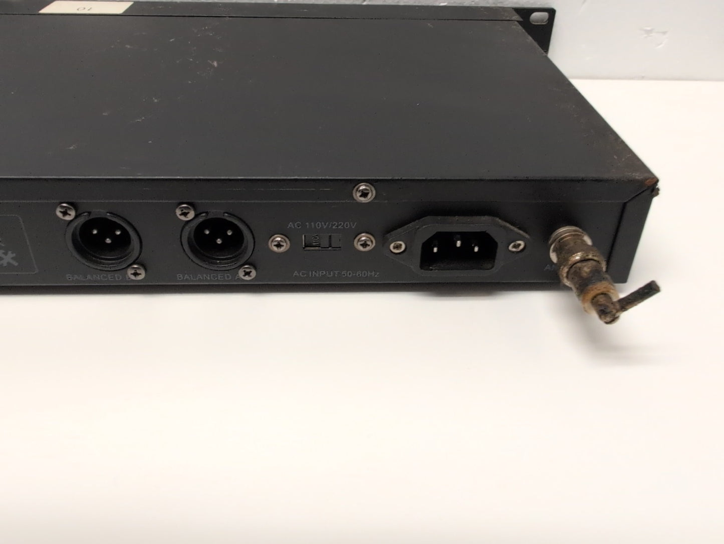 🔥 BOSE UHF AK-702 Wireless Microphone System Base Only (NO Microphone) -
