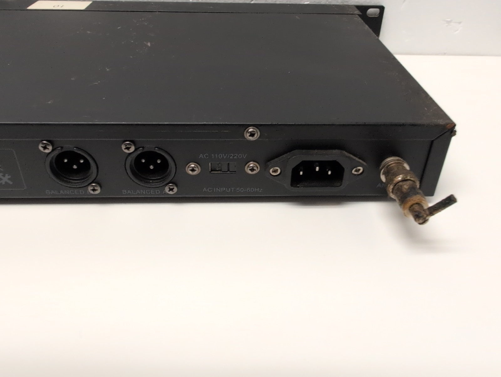 🔥 BOSE UHF AK-702 Wireless Microphone System Base Only (NO Microphone) -