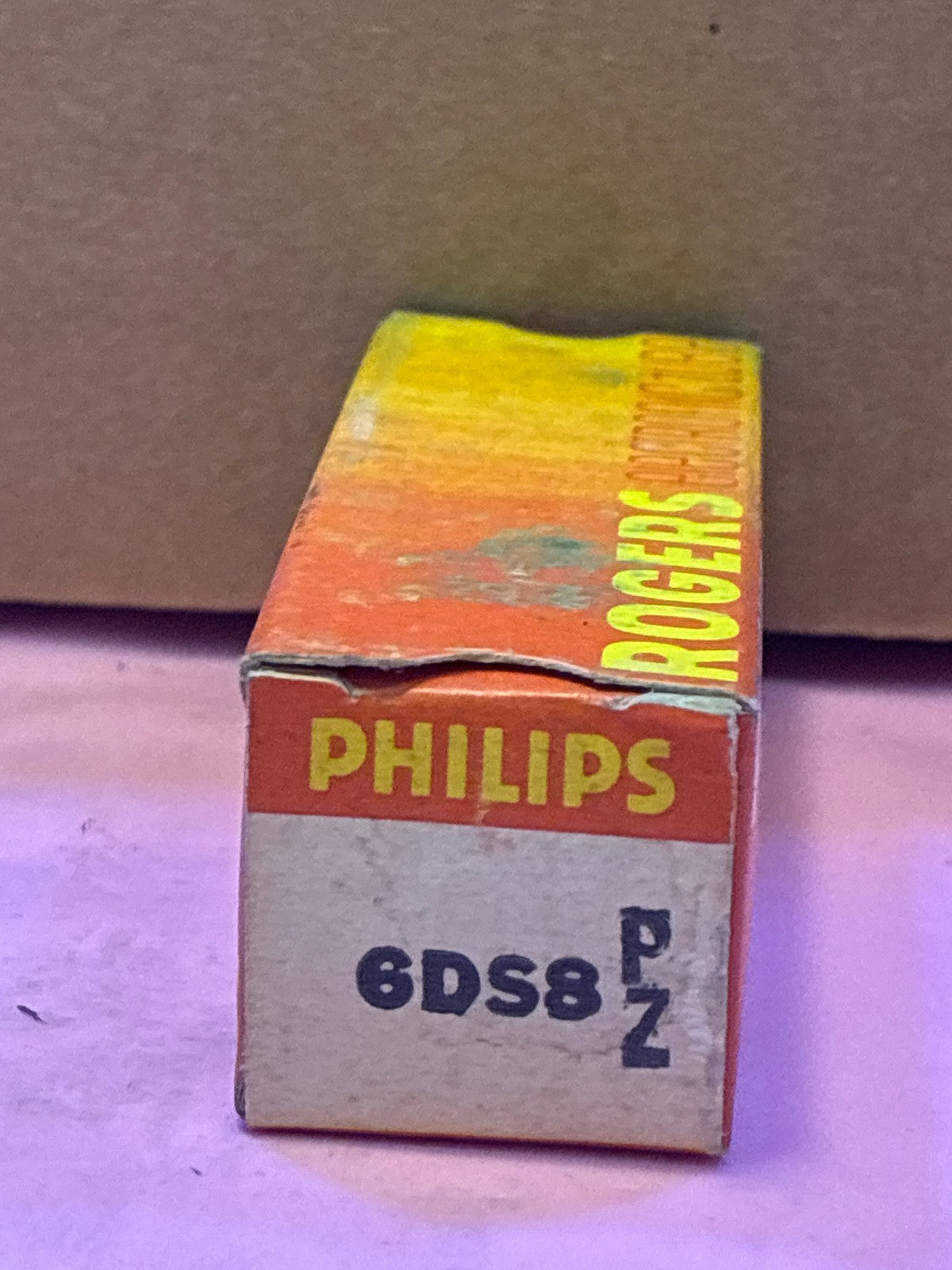 🔥 Philips 6DS8 PZ Vacuum Tube in Original Box - Rogers Variant Vintage Electron