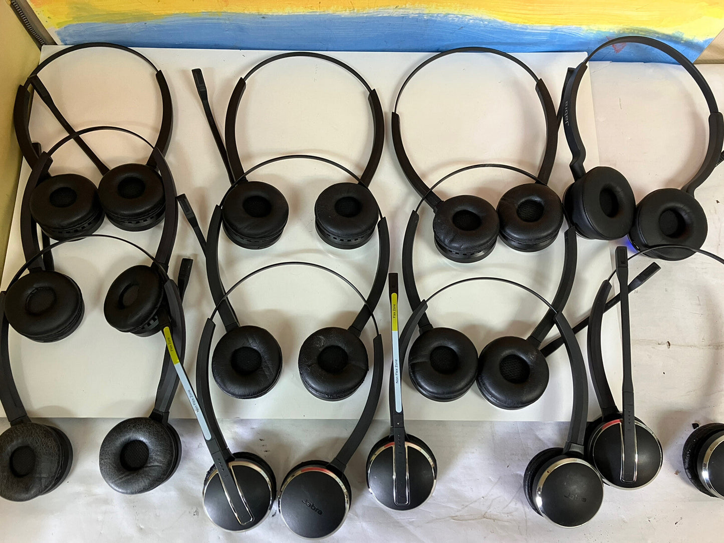 ~16x JABRA PRO 9400BS Wireless Headset Charging Base+4x Base Station+11x headset