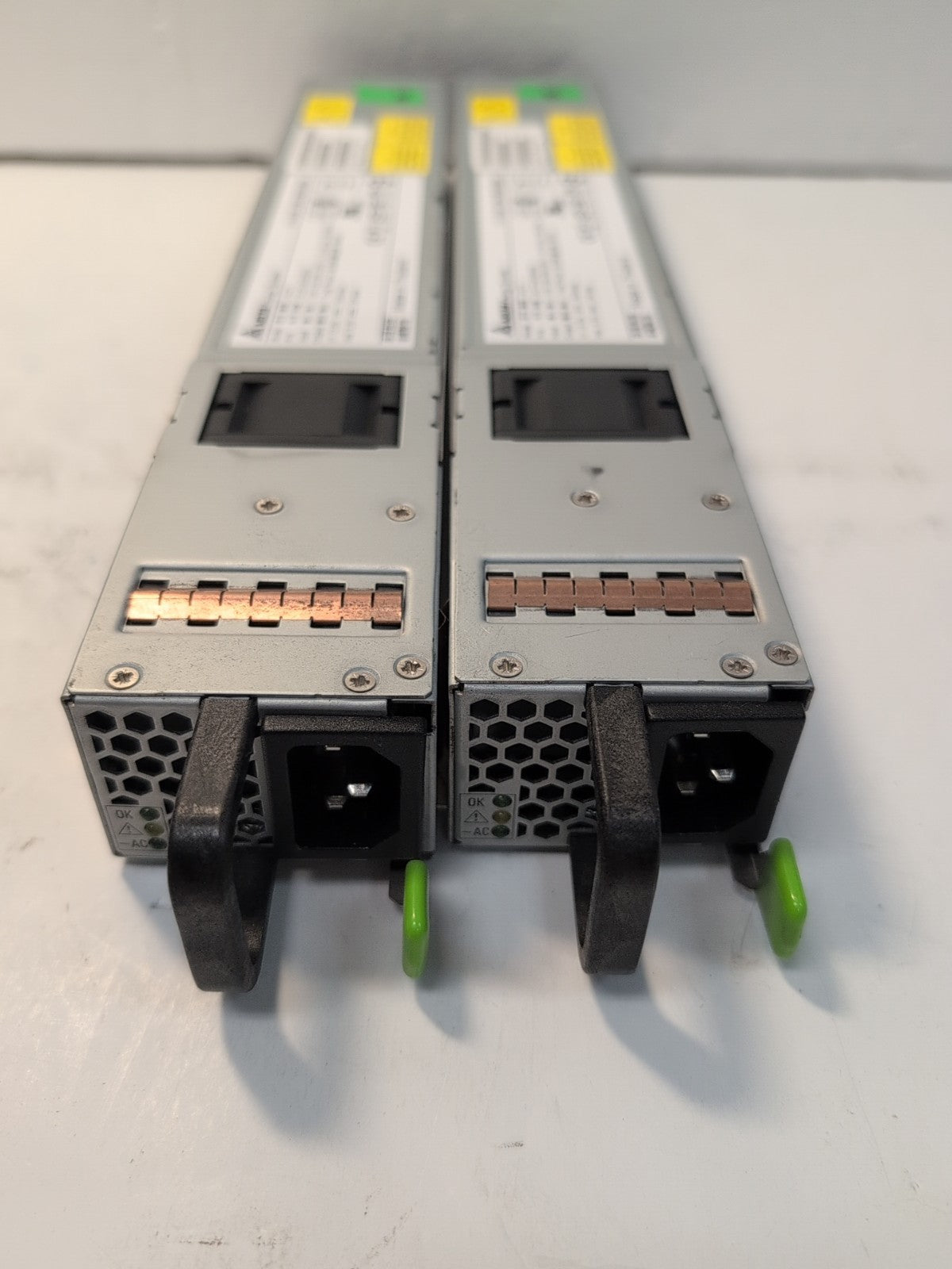 🔥 2x ECD14020004 Delta A221 658W Power Supply 300-2015-05 For SUN X4140 -