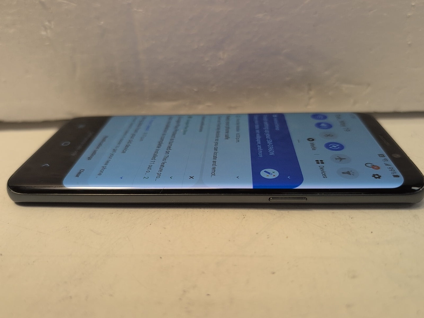 🔥 Samsung Galaxy S9 Android 5.8"  Black  4GB+64GB (Back Cracked) -