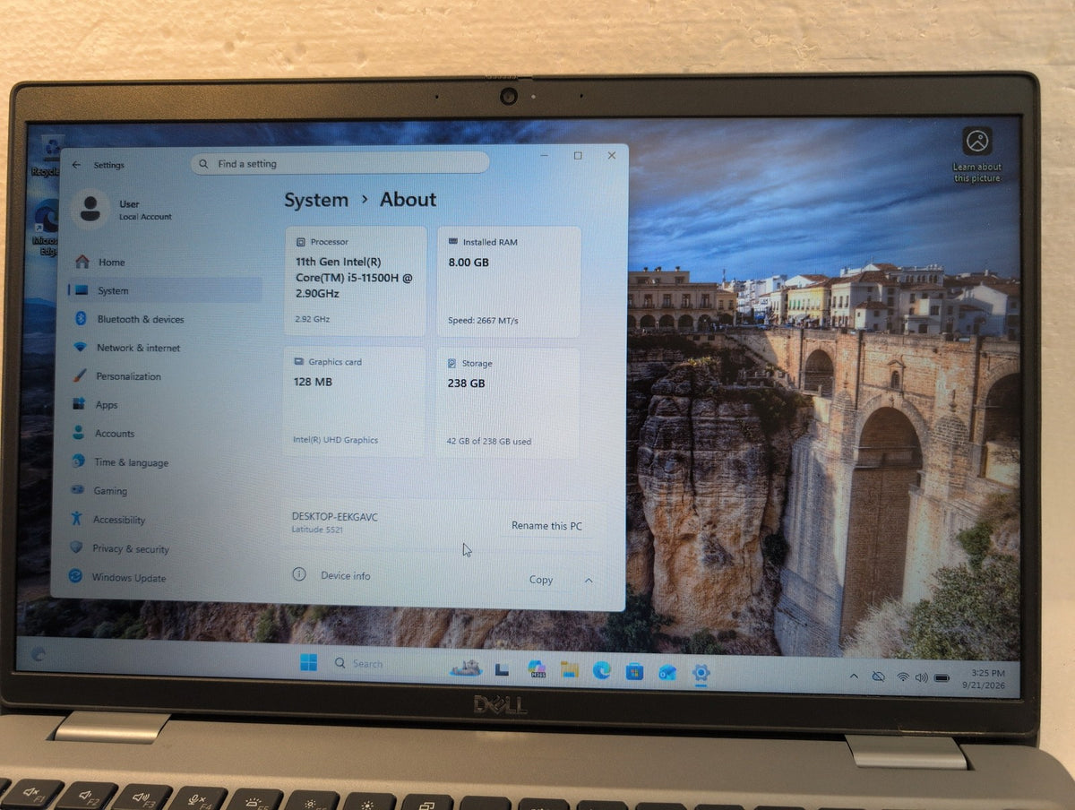 🎸 Dell Latitude 5521 15.6in Laptop i5-11500H 8GB RAM 256GB SSD Win11 Pro