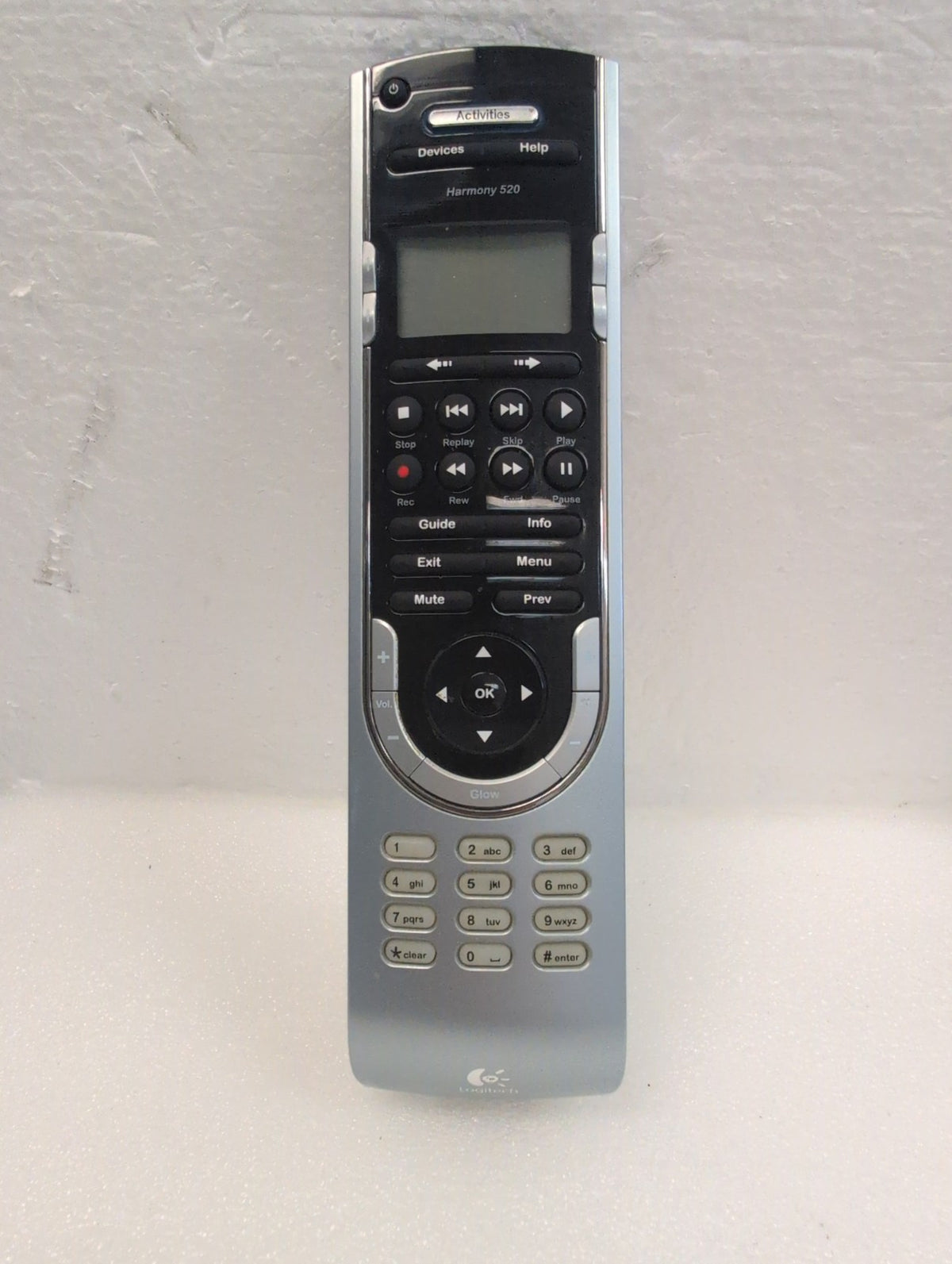 🎸 Logitech Harmony 520 Universal Remote Control R-IH10 LCD Backlit IR Silver