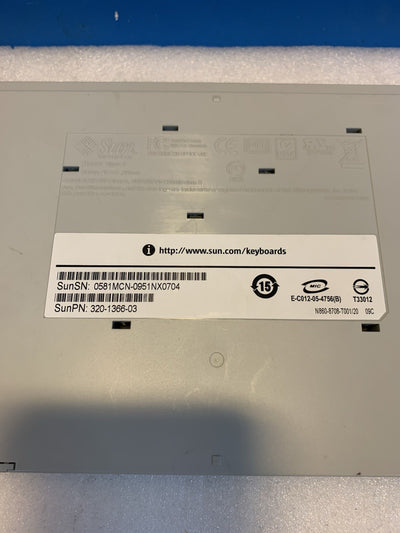 Sun Microsystems USB Type 7 PC-Style Keyboard  P/N 320-1366-03 Tested