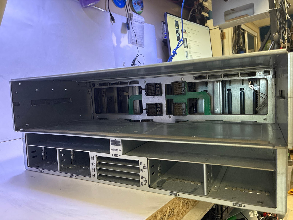🔥 Cisco UCS C3160 UCSC3160 CDE 6032 Rack Server (Chassis Only)