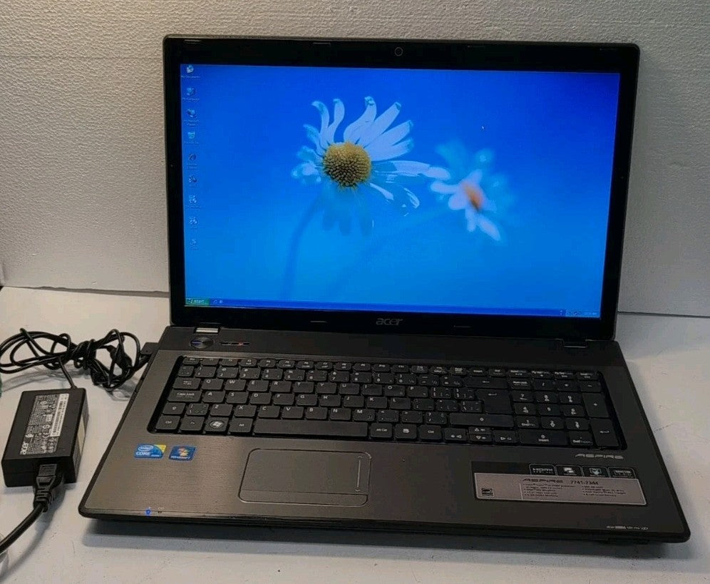 🔥 Acer Aspire 7741  17.1" Laptop Intel i3-M370 CPU/3GB Ram/160GB HDD/WINXP -