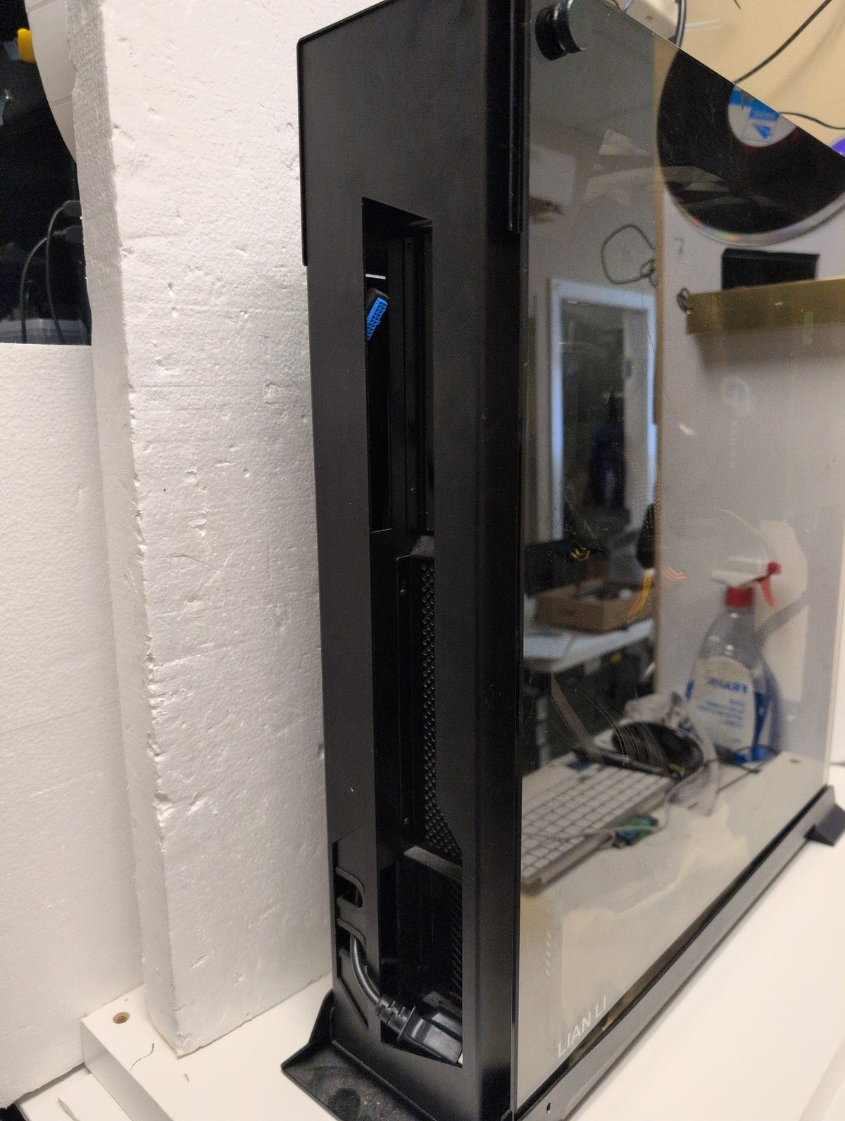 🎸 Lian Li PC-07S Tempered Glass Mini-ITX/ATX PC Case Black With Power Supply