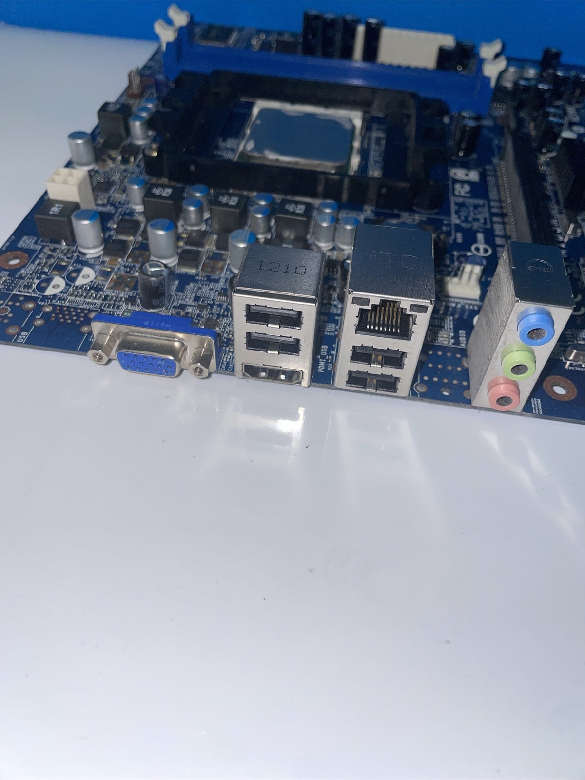 Lenovo CFM1D3M AMD Motherboard + A6-3600 CPU