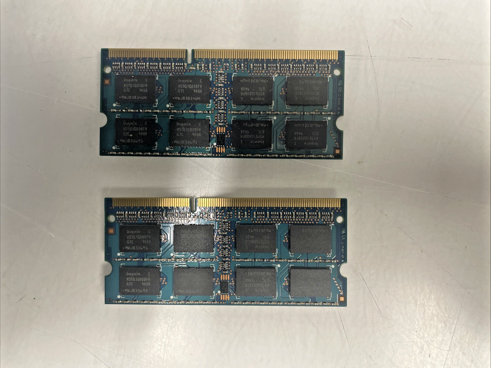 🔥2 X Hynix 2GB 2Rx8 PC3-8500S-7-10-F2 DDR3 RAM Memory  +