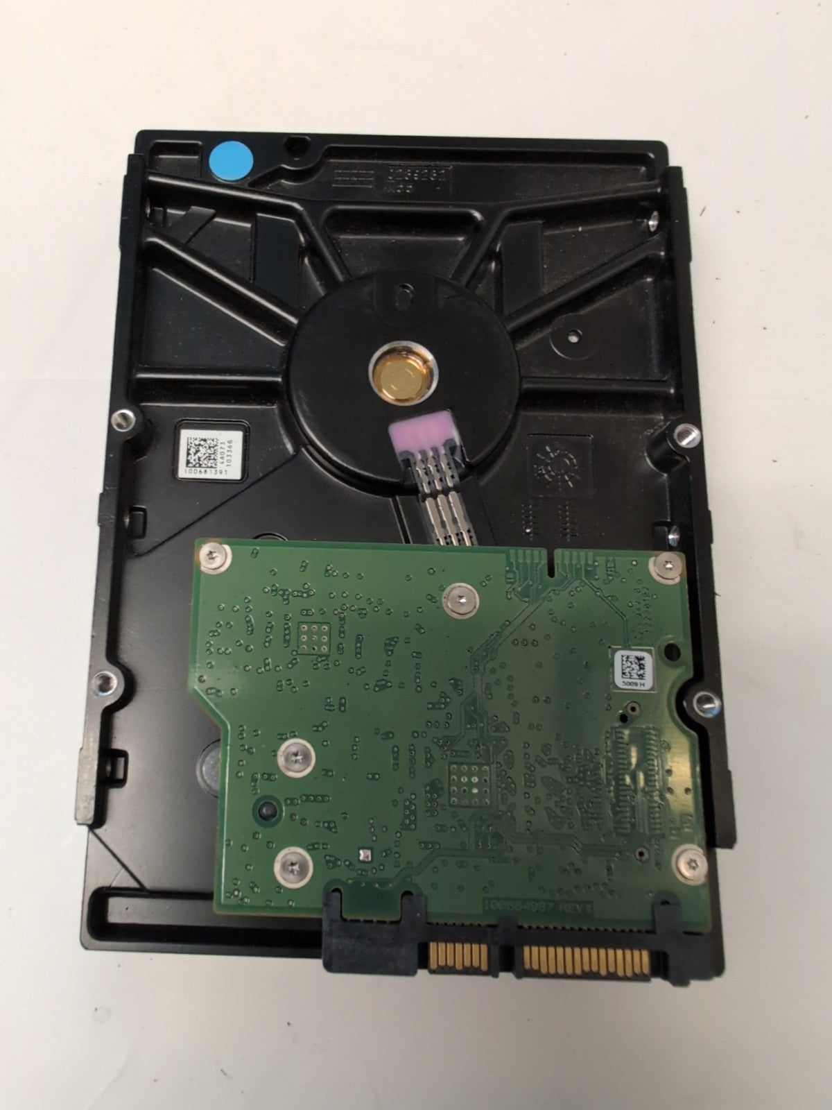 Seagate Barracuda 7.2K 3.5'' SATA 3TB  HDD ST3000DM001  (100% Health) -