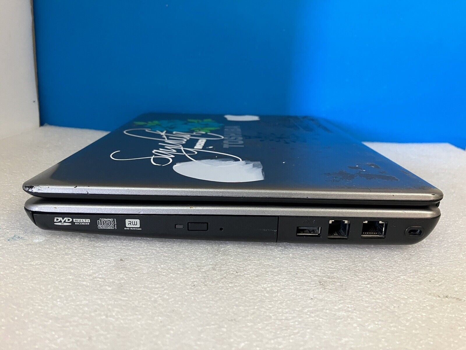 Toshiba Satellite Pro U400 13.3" Laptop C2D T5870 3GB RAM, 300GB Windows XP SP3