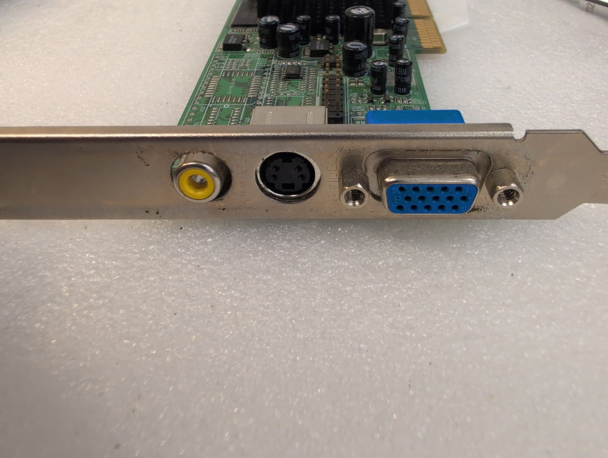 🎸 ATI Radeon 7000 1024-9118-01-SA 64MB DDR AGP Video Radeon 7000 64M DDR VO