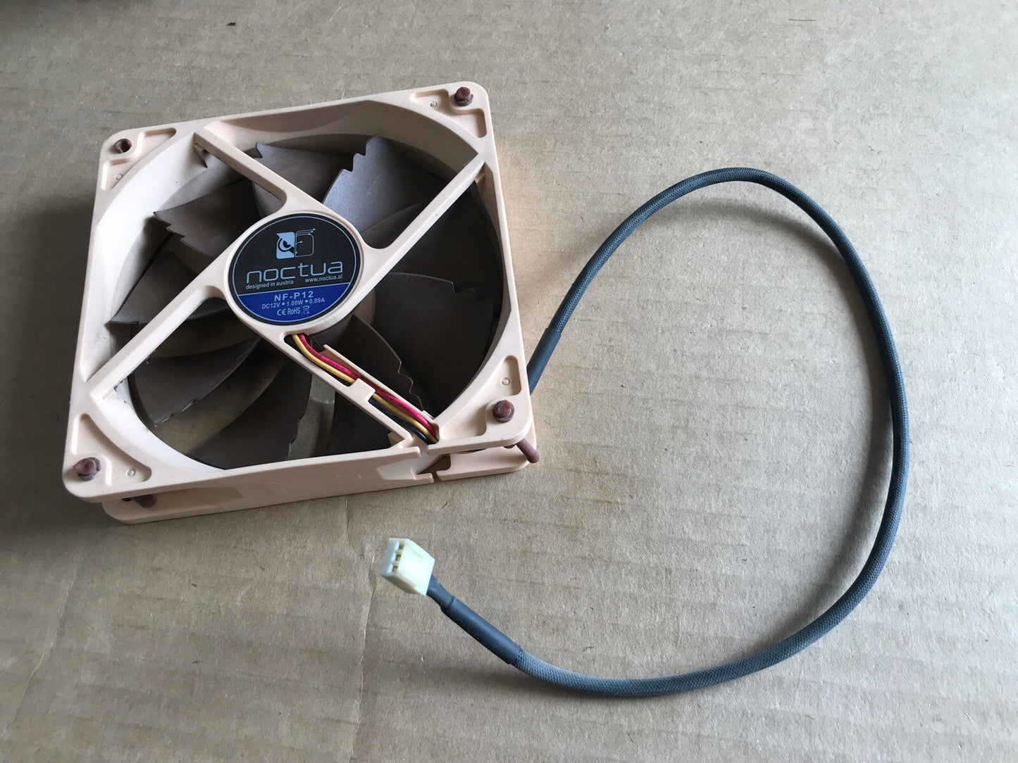 Noctua NF-P12 Processor Heatsink Cooling Fan DC12V 120mm x 120mm x 25mm 3-Pin
