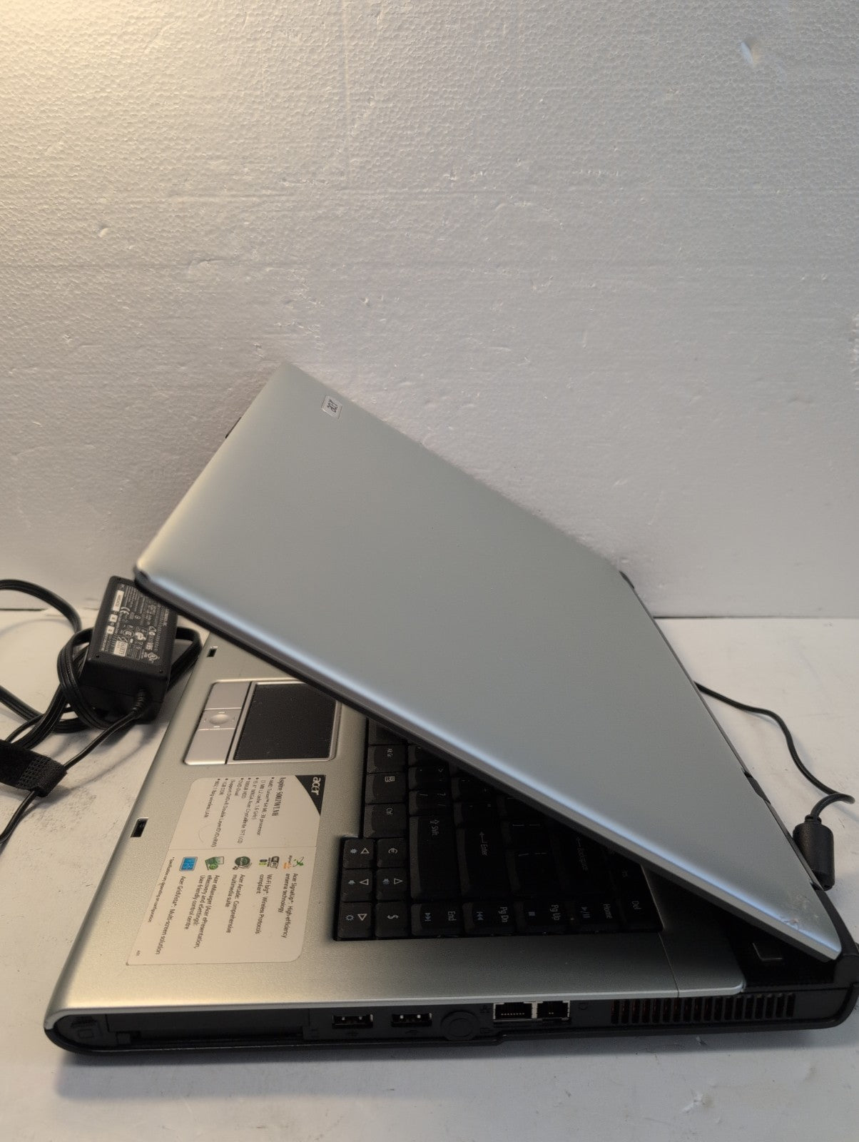 🔥 (AS IS) Acer Aspire 5000 15" Laptop AMD Turion 64/1GB RAM/100GB HDD/winXP -