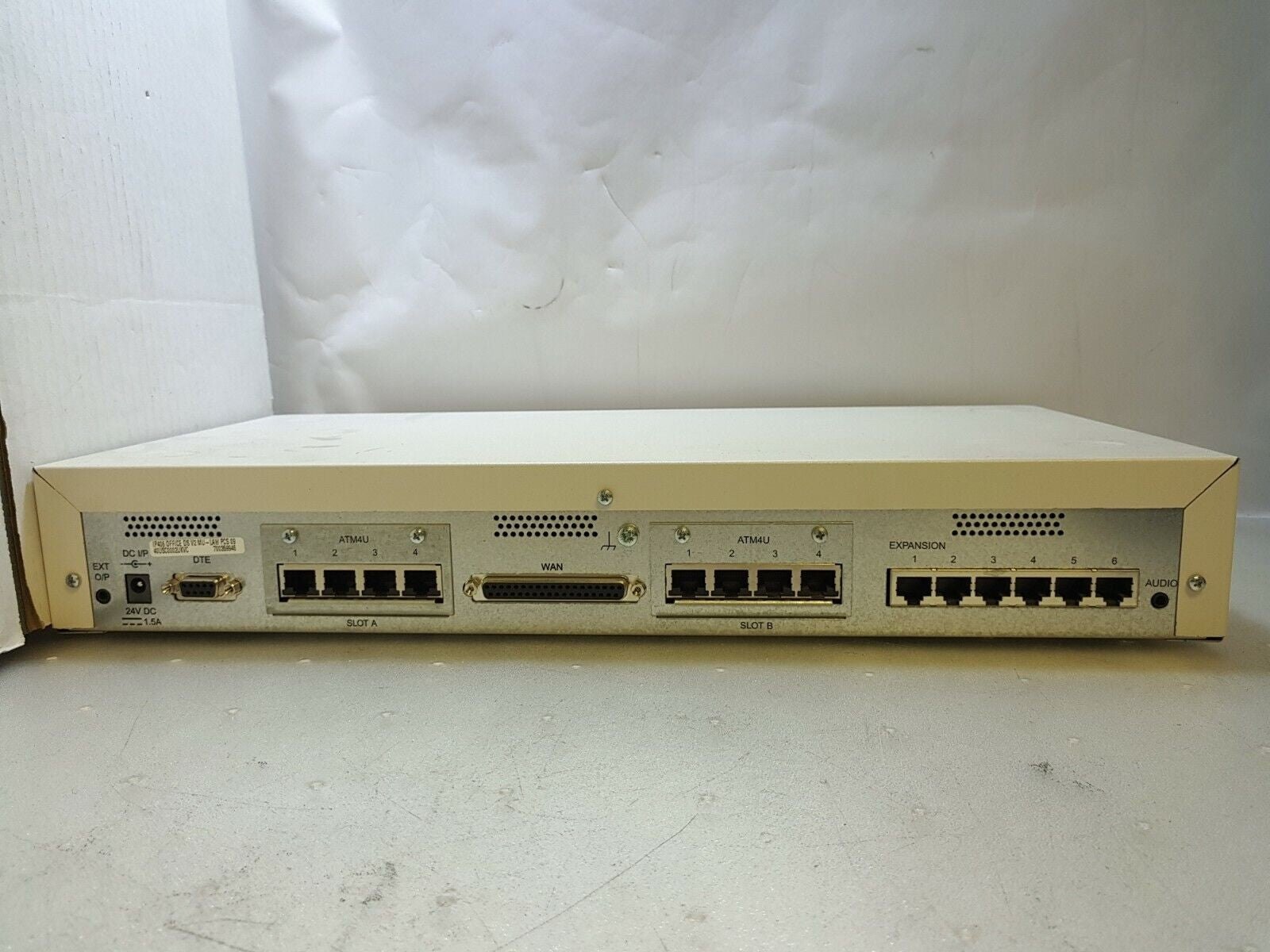 - AVAYA IP406 OFFICE DS V2 MU-LAW-PCS  Phone System Voicemail Controller w/AC