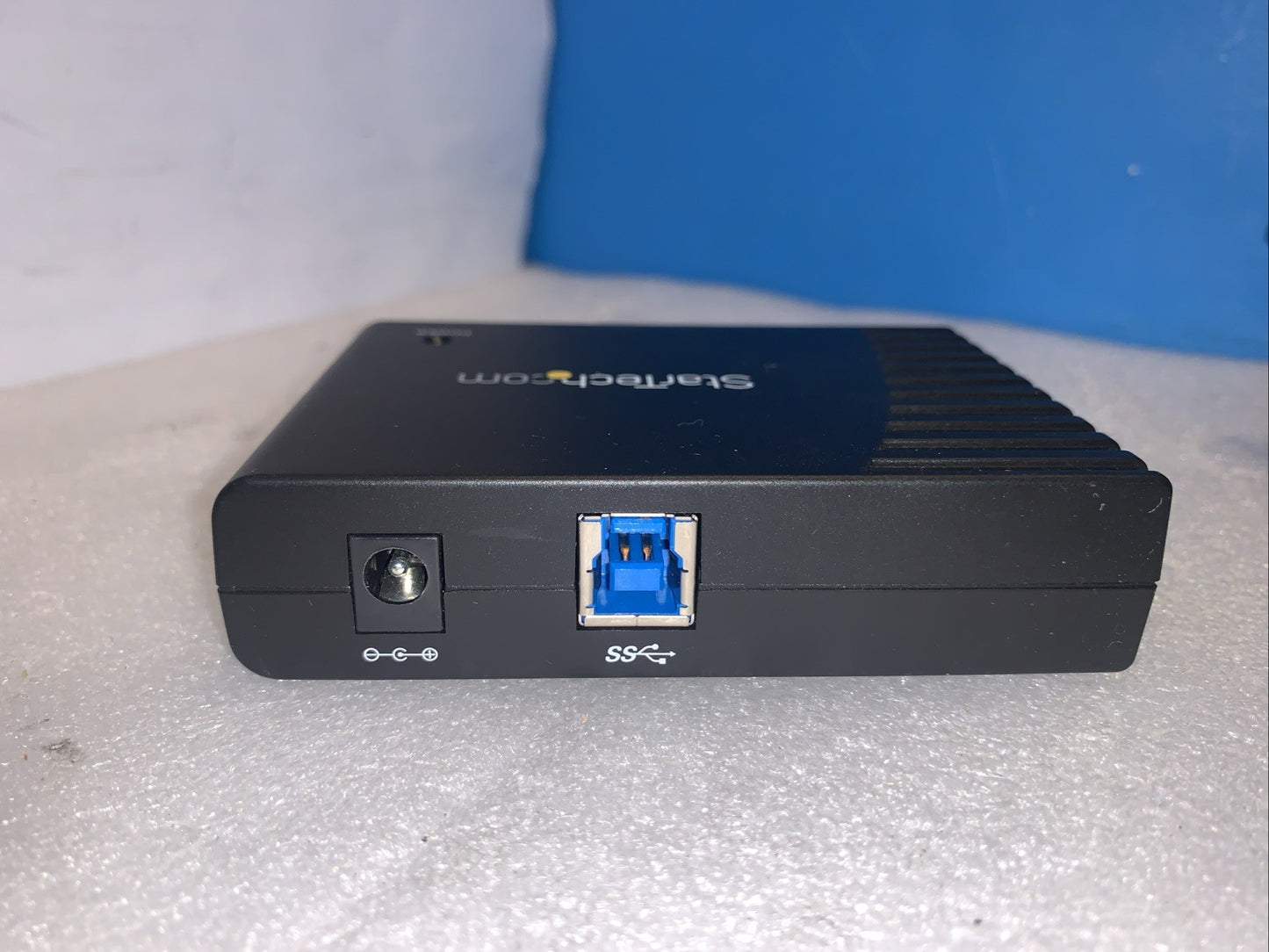 🔥 StarTech.com 4-Port USB 3.0 SuperSpeed Hub with Power Adapter 5Gbps