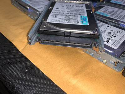 (1x) IBM 73GB U320 SCSI 10K RPM 2.5 INCH HOT-SWAP HARD DRIVE 39R7334 ST973401LC