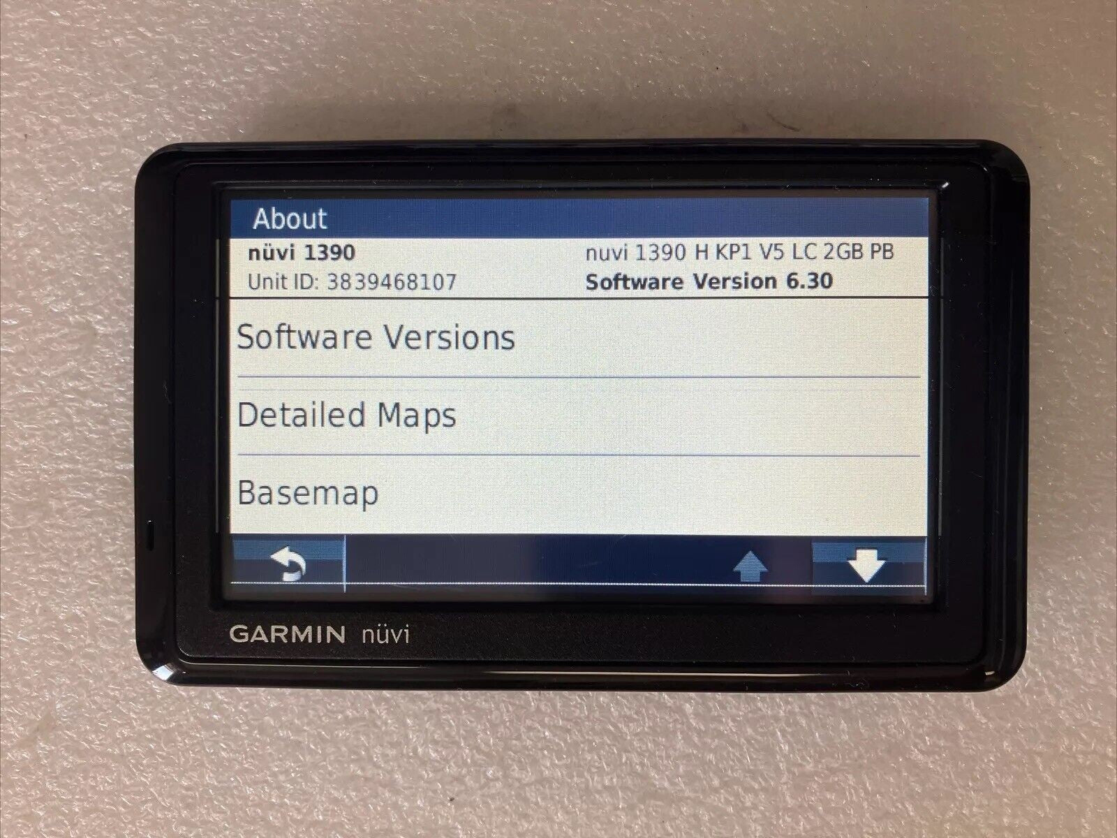 Garmin Nuvi 1390 5" Display GPS Navigation System Maps (Bad screen) ~