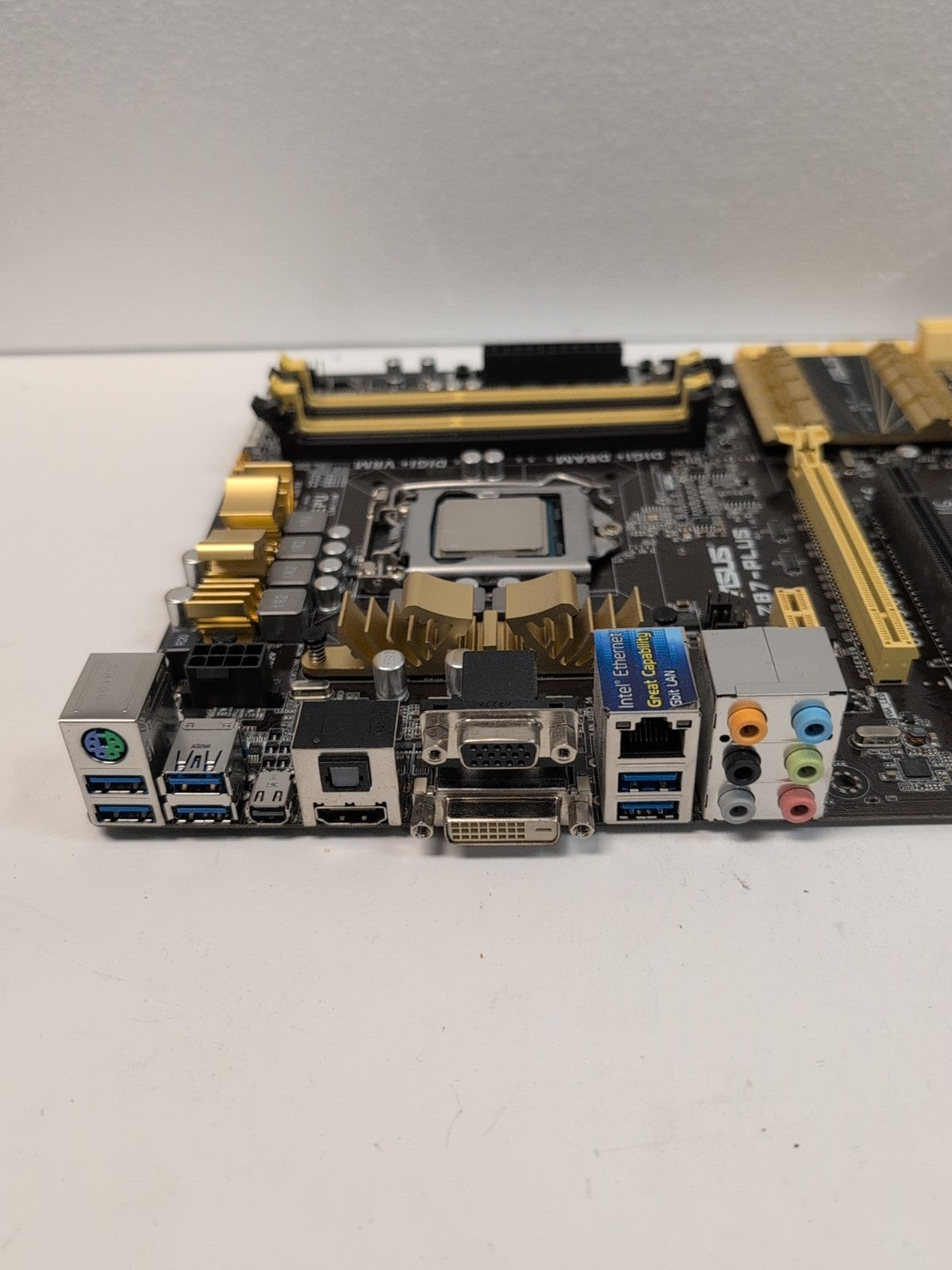 ASUS Z87-PLUS LGA 1150 DDR3 ATX DVI HDMI USB3.0 Motherboard With i5-4670 + I/O -