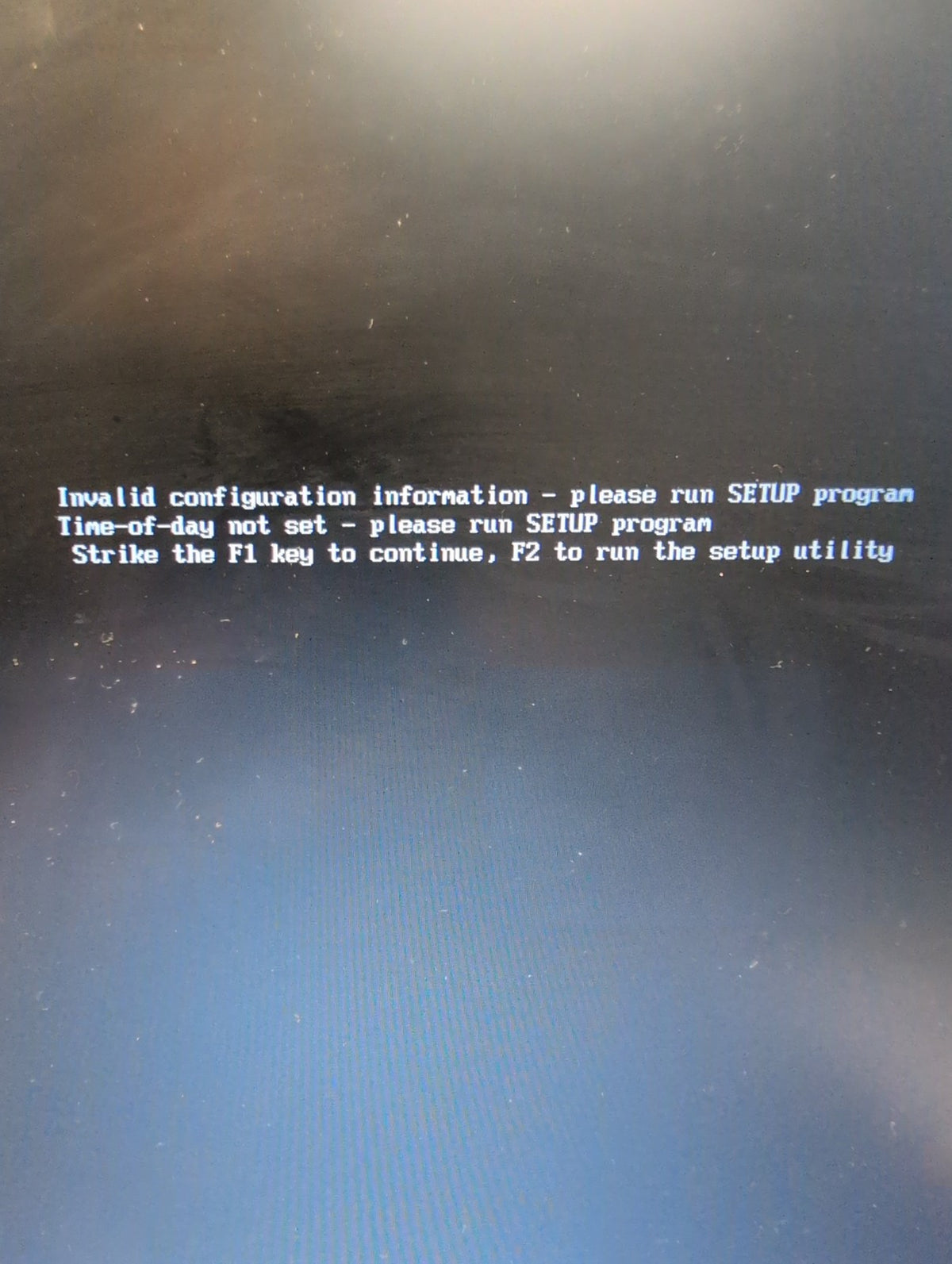🎸 Dell Latitude C640 Laptop Pentium 4-M 2.2GHz 1GB RAM 40GB HDD (NO OS, READ)
