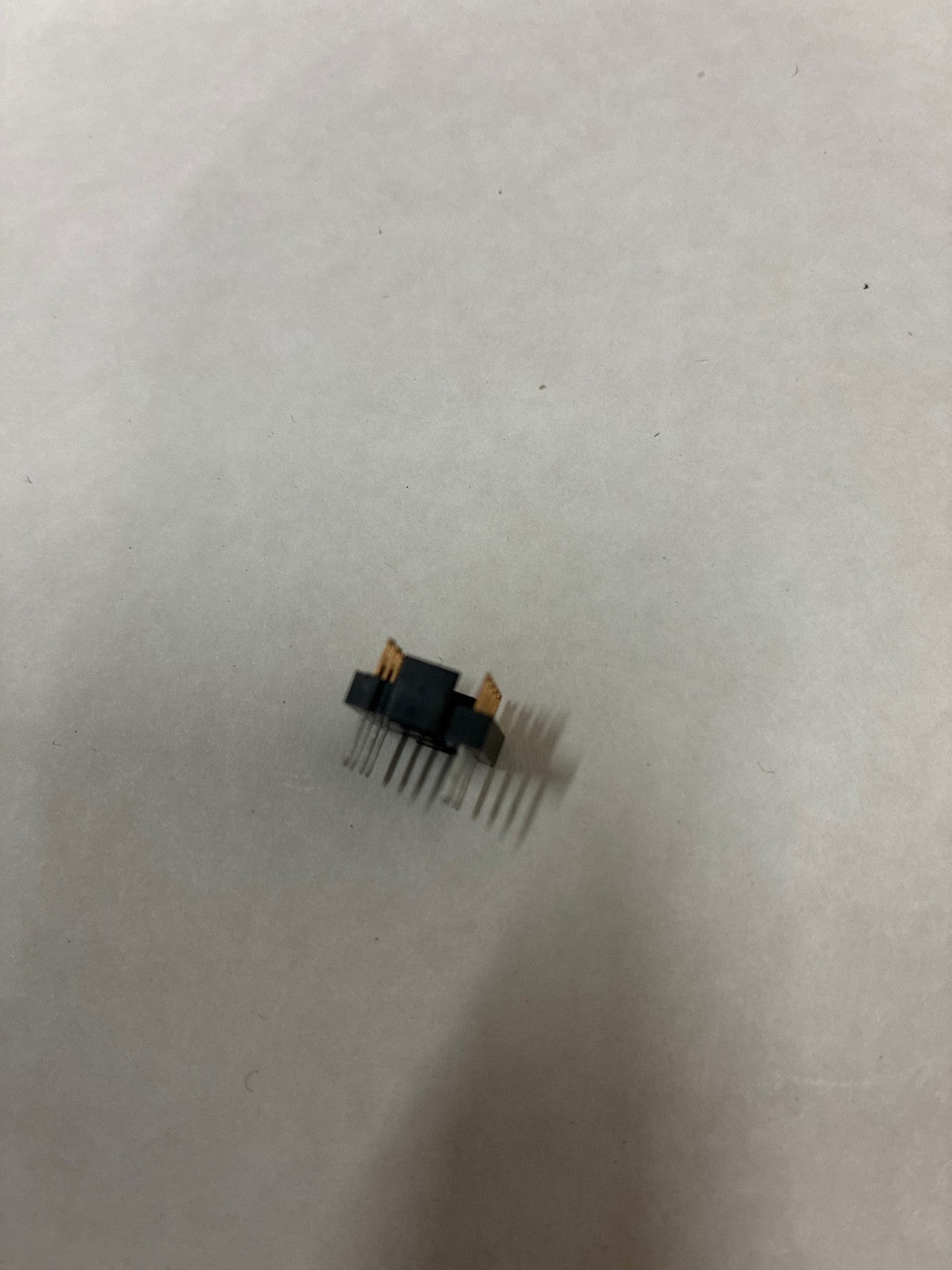 🔥 Lot of 8 AMP 8-Pin PCB Connector/Socket Black Gold Contacts
