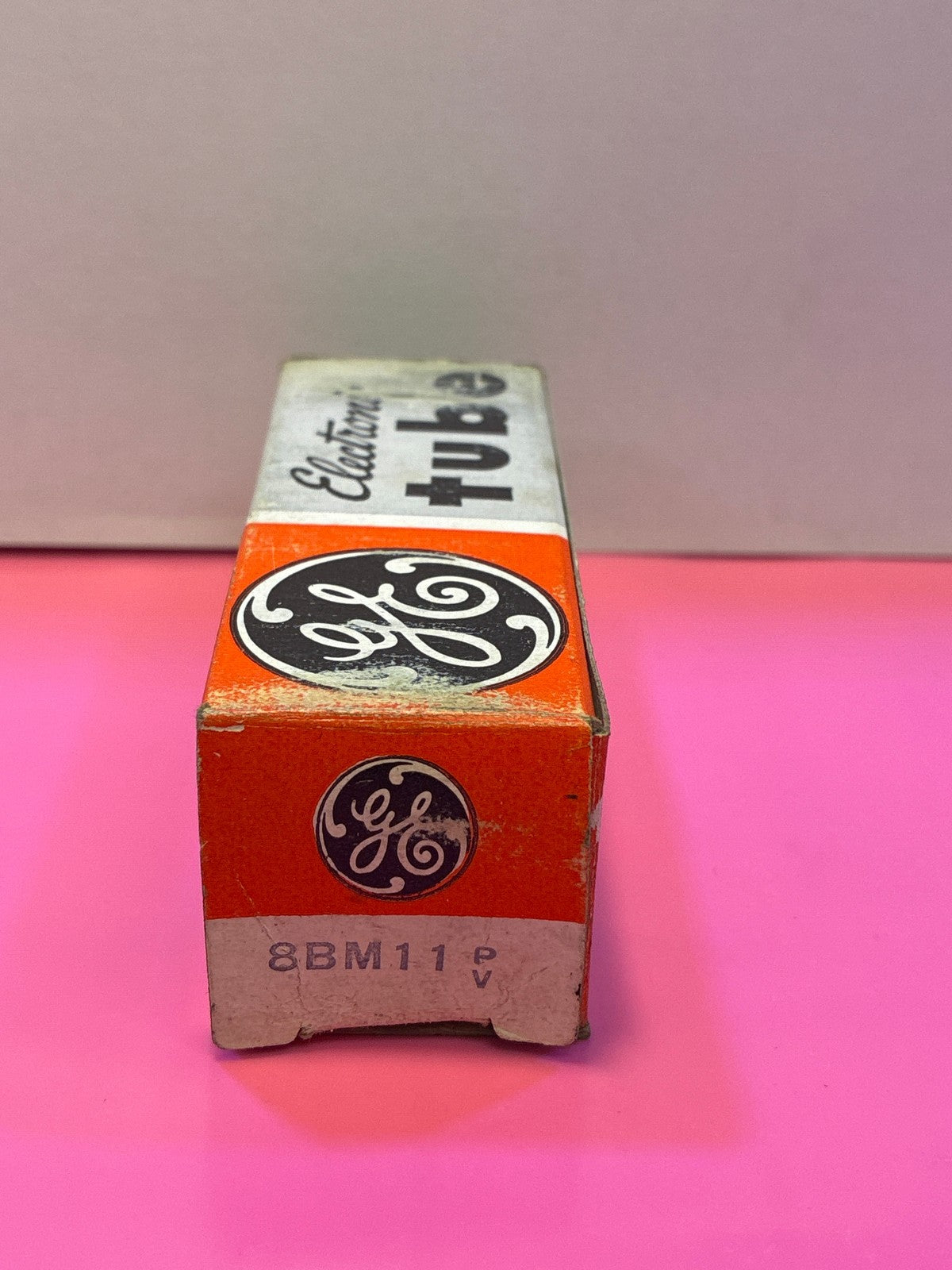 🔥 General Electric GE 8BM11 Vacuum Tube in Original Box Vintage NOS