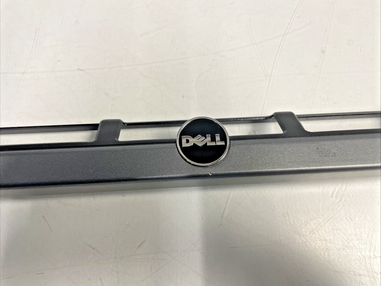 🔥 Dell PoweEdge R620 Server Front Panel Faceplate Baffle No key  +